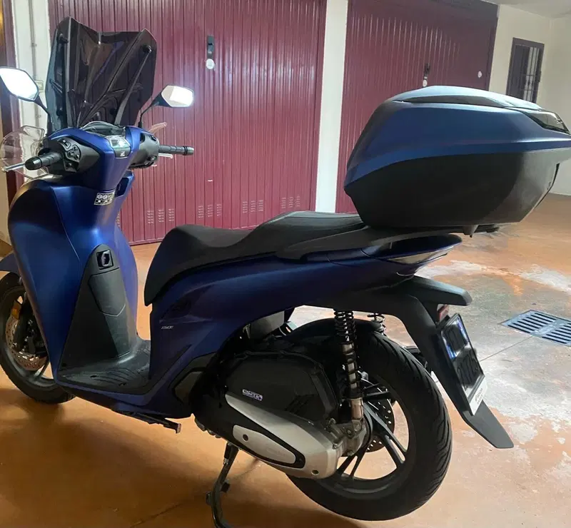 Honda SH 150i (2024 - 25) (5)