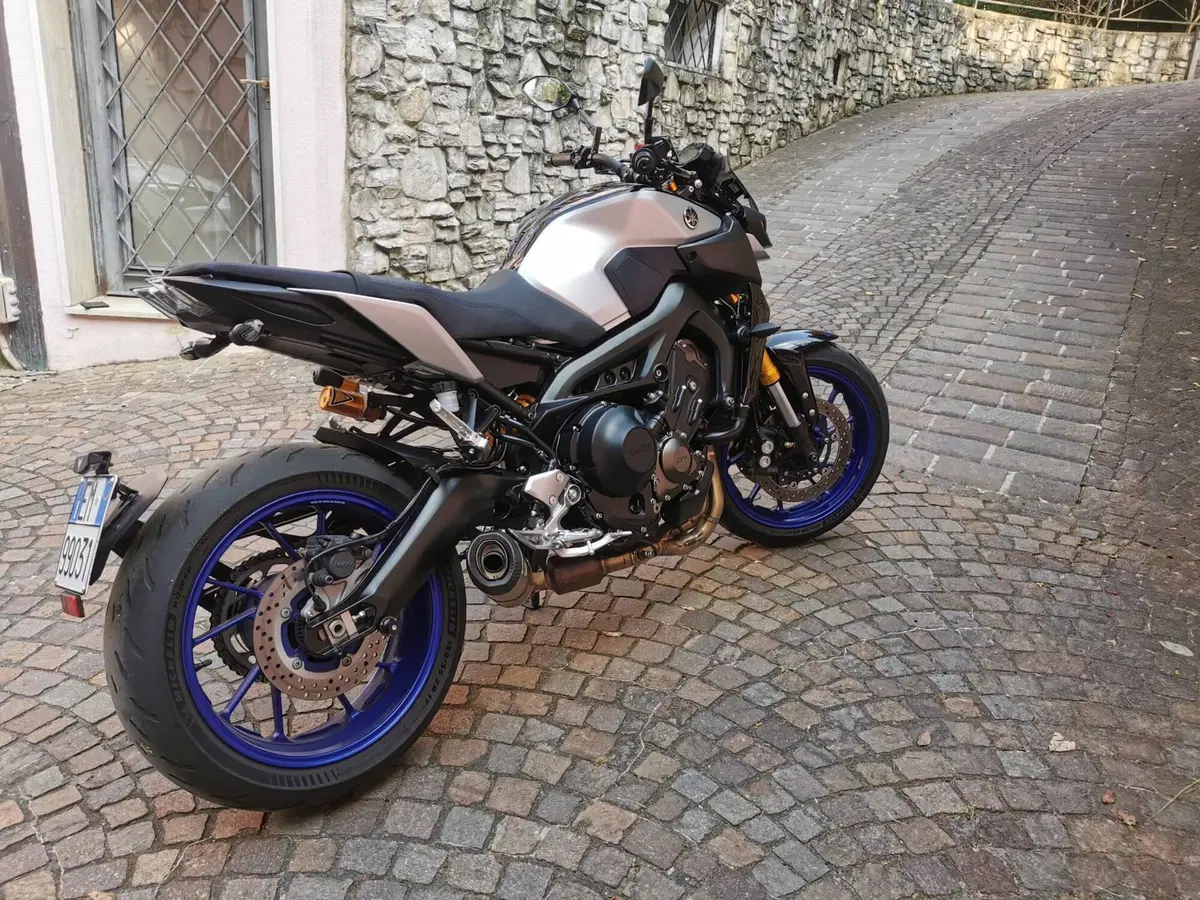 Yamaha MT-09 SP (2018 - 20) (2)
