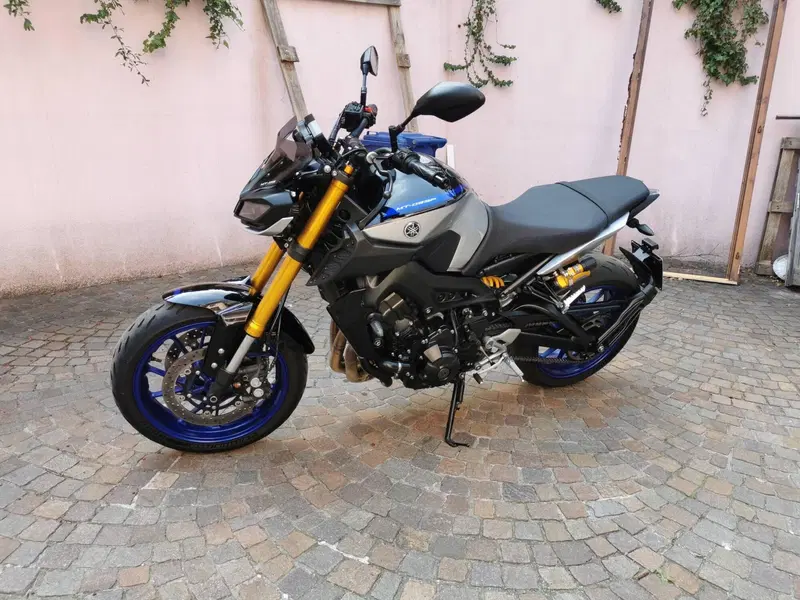 Yamaha MT-09 SP (2018 - 20) (4)