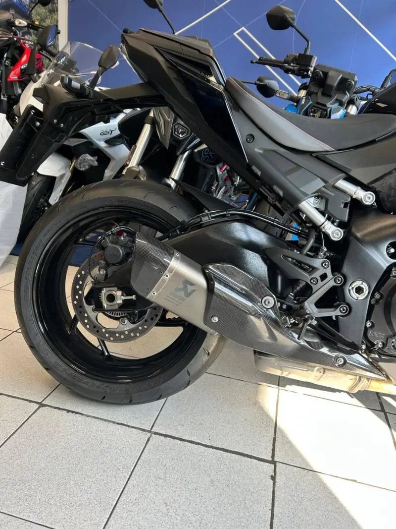 Suzuki GSX-S1000 EVO (2025 - 26) (3)
