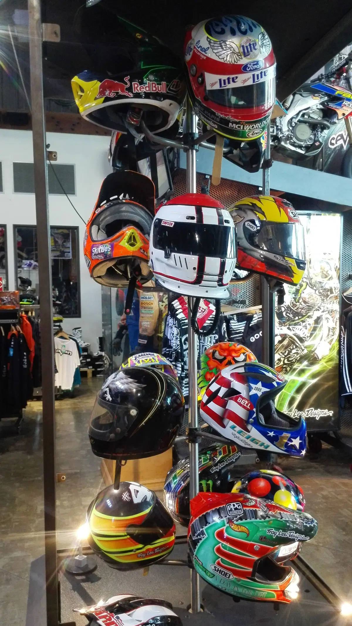 Troy Lee Designs: "Il motocross e l'arte sono la mia vita" (12)