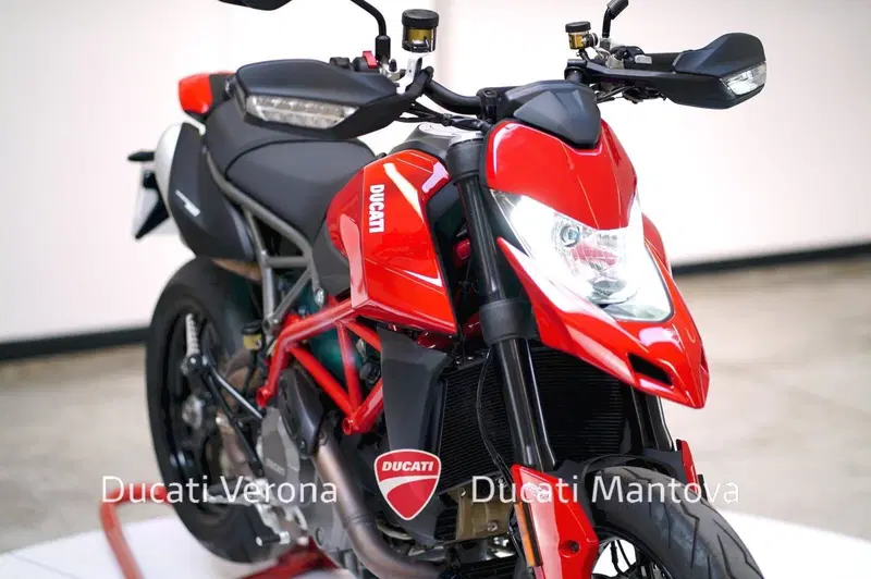 Ducati Hypermotard 950 (2022 - 25) (9)