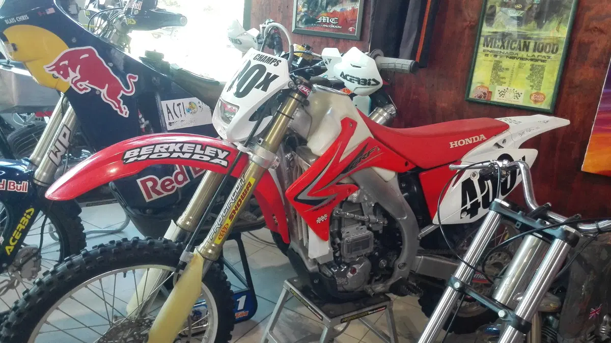 Troy Lee Designs: "Il motocross e l'arte sono la mia vita" (16)
