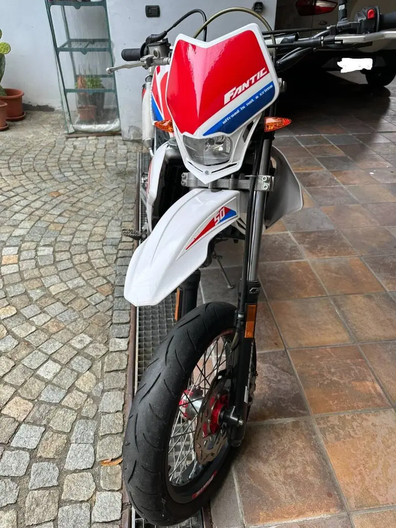 Fantic Motor Motard 50 M Performance 2t (2018) (3)