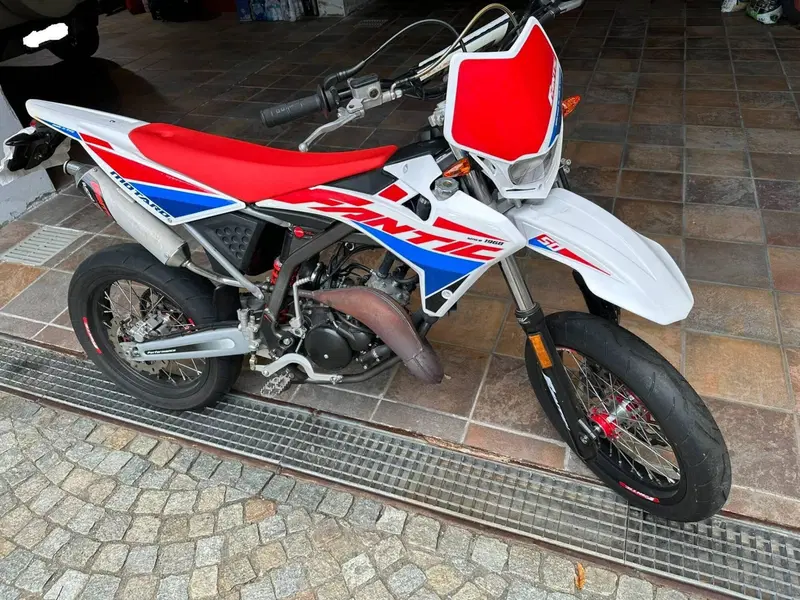 Fantic Motor Motard 50 M Performance 2t (2018) (4)