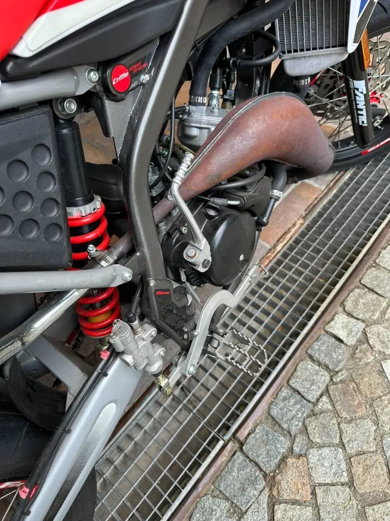 Fantic Motor Motard 50 M Performance 2t (2018) (6)