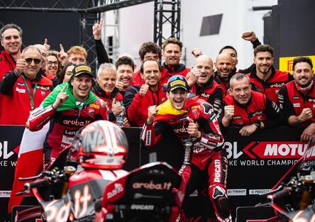 Settimo sigillo per Bulega che piega Lecuona ad Assen