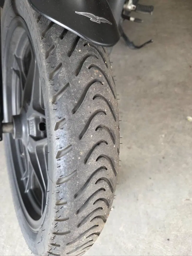 Moto Guzzi V7 III Racer (2017 - 20) (3)