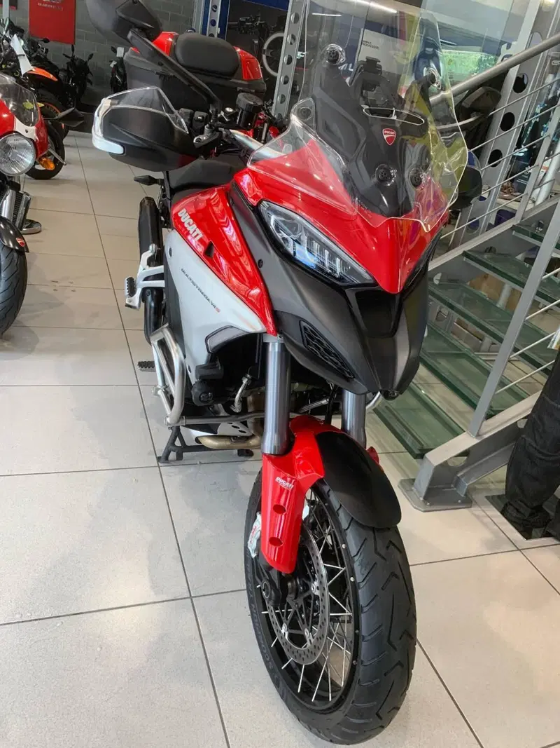 Ducati Multistrada V4 S (2021 - 24) (4)