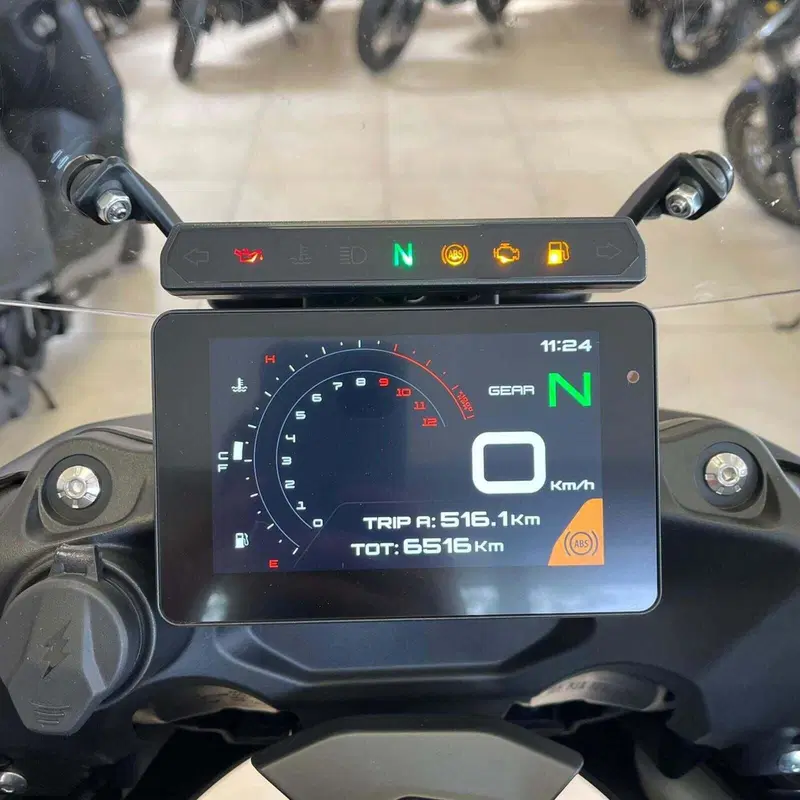 Benelli TRK 702 (2023 - 25) (2)