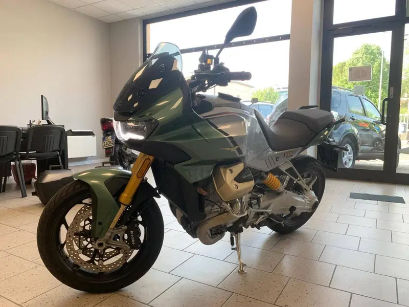 Moto Guzzi V100 Mandello S (2022 - 24) (4)