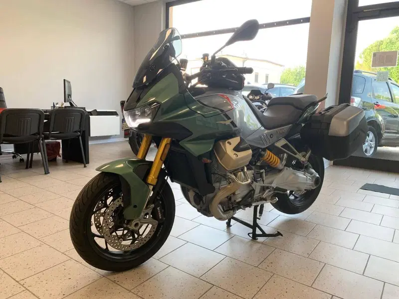 Moto Guzzi V100 Mandello S (2022 - 24) (9)