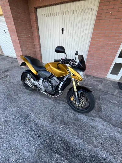 Honda Hornet 600 (2007 - 10) usata
