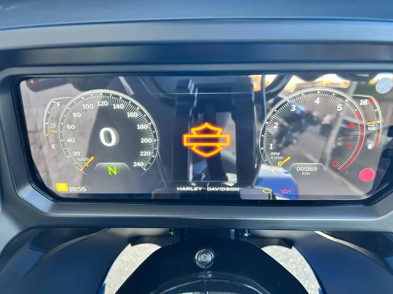 Harley-Davidson Road Glide (2024 - 26) (15)