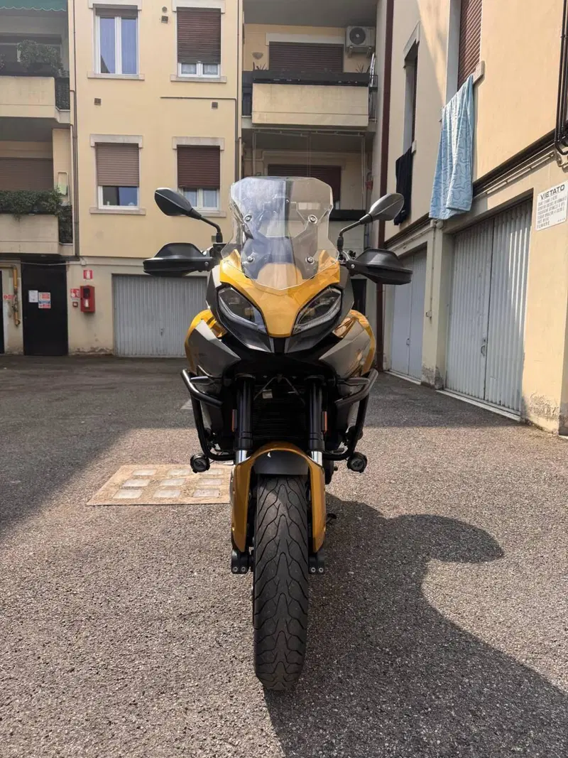Bmw F 900 XR (2020 - 24) (3)
