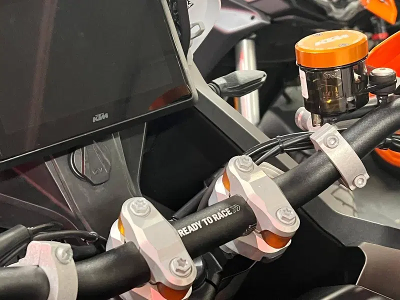 KTM 1290 Super Adventure R (2022 - 25) (4)