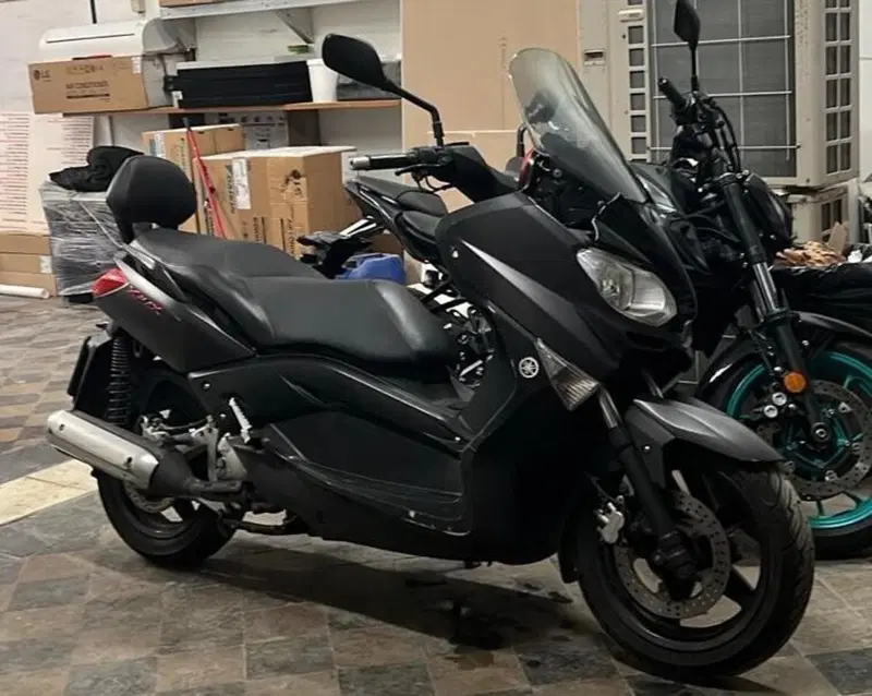 Yamaha X-Max 250 Momo Design (2011 - 13)