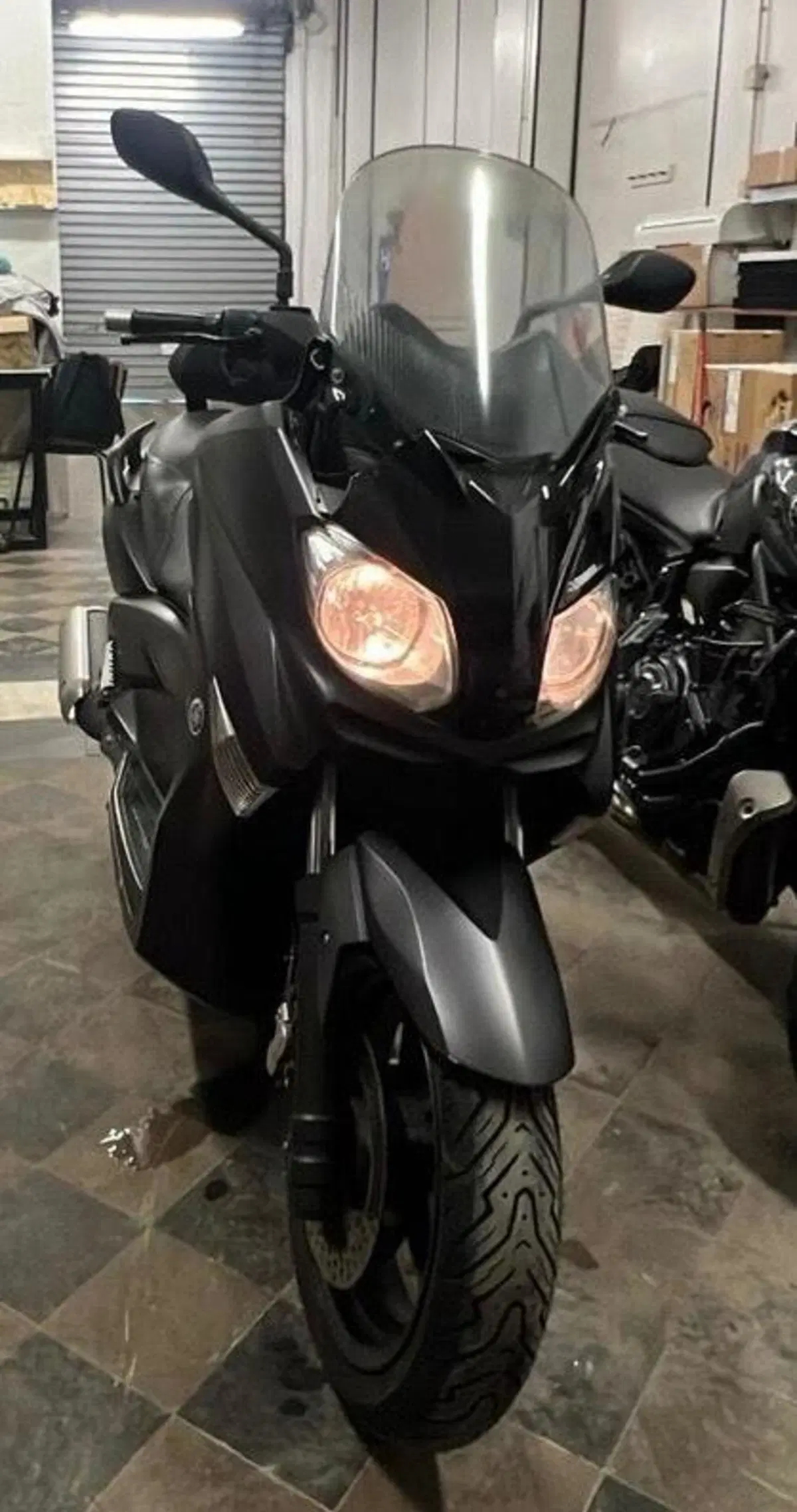 Yamaha X-Max 250 Momo Design (2011 - 13) (3)