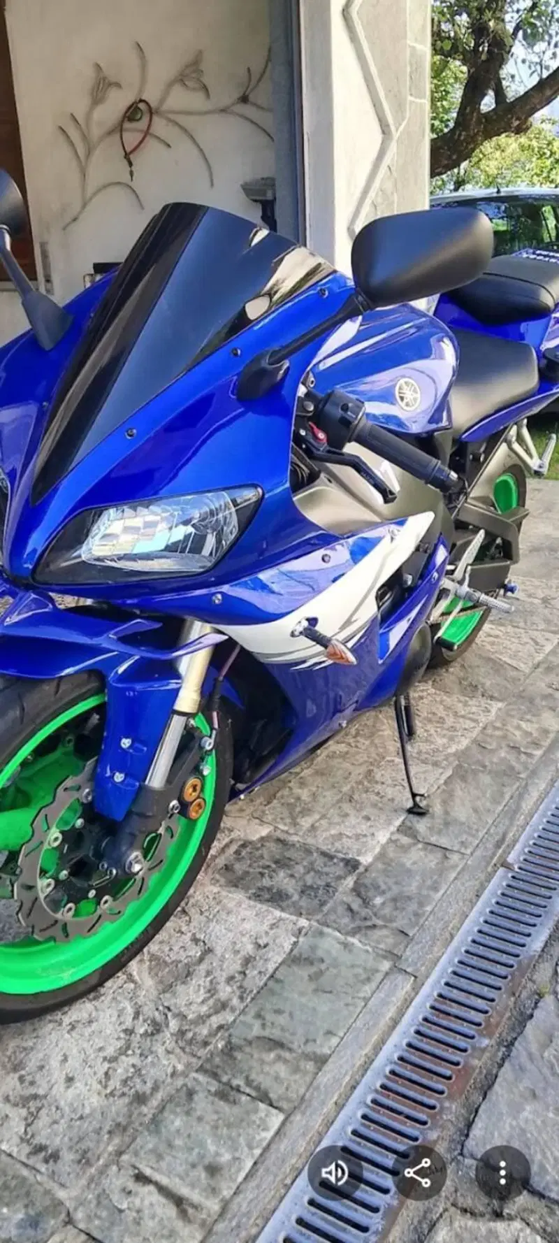 Yamaha YZF R1 (2002 - 03) (7)