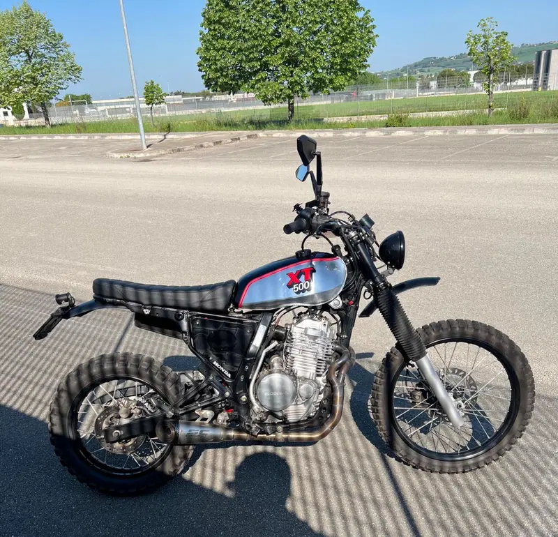 Honda NX 650 Dominator (1988 - 90) (2)