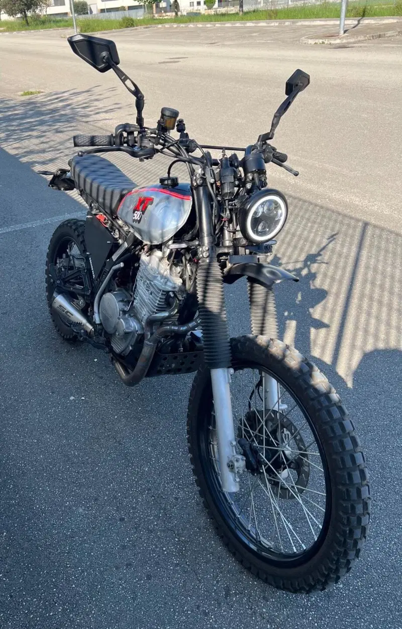 Honda NX 650 Dominator (1988 - 90) (5)