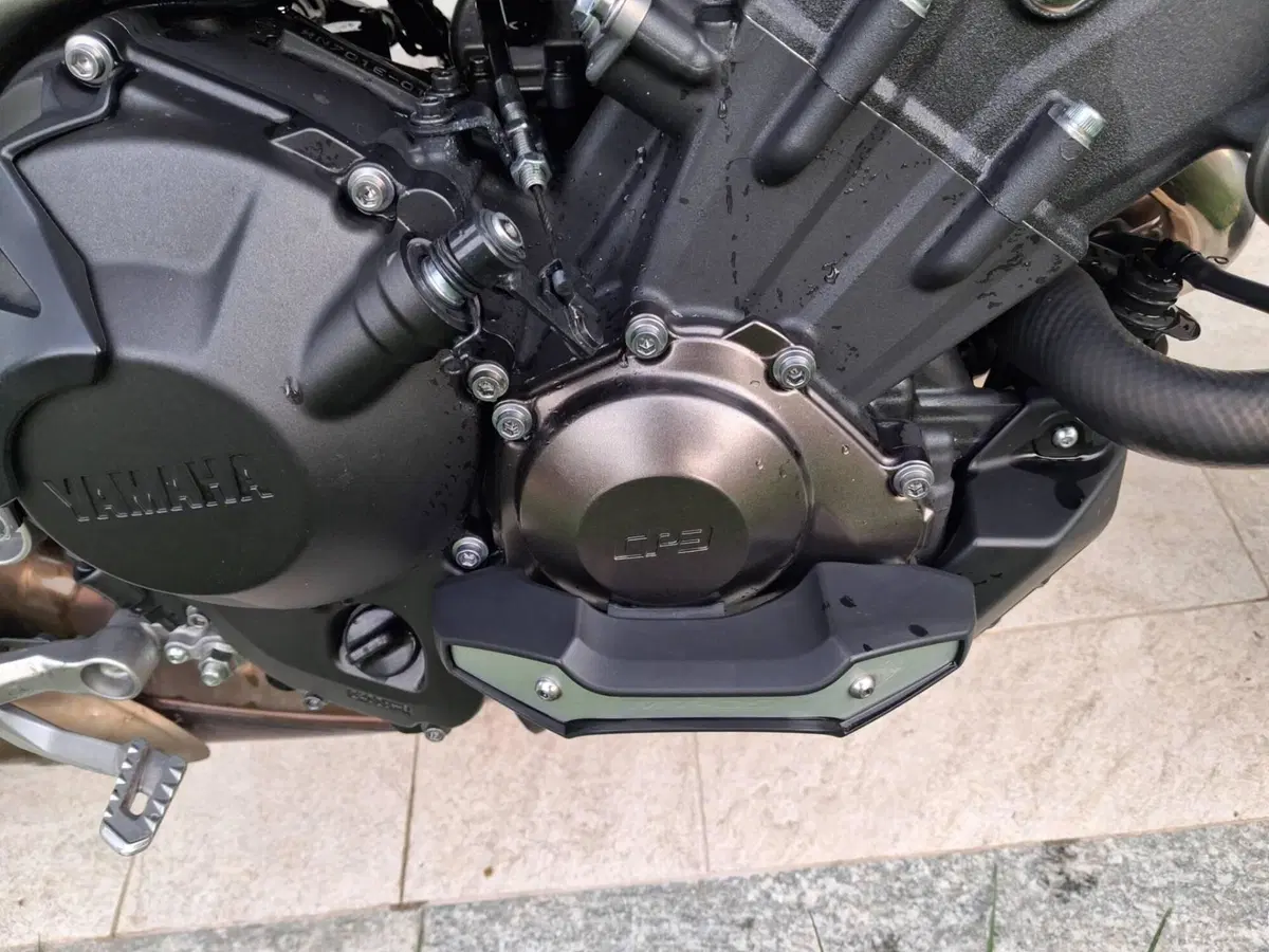 Yamaha MT-09 ABS (2013 - 15) (8)