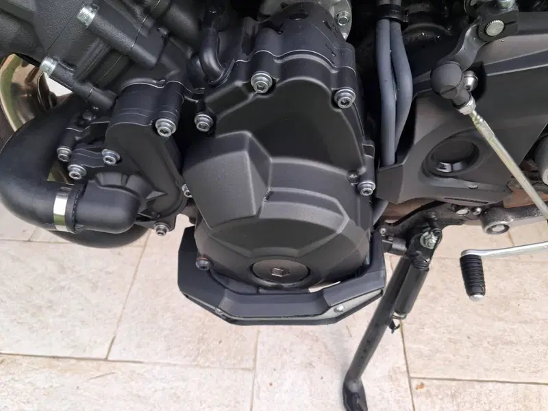 Yamaha MT-09 ABS (2013 - 15) (15)