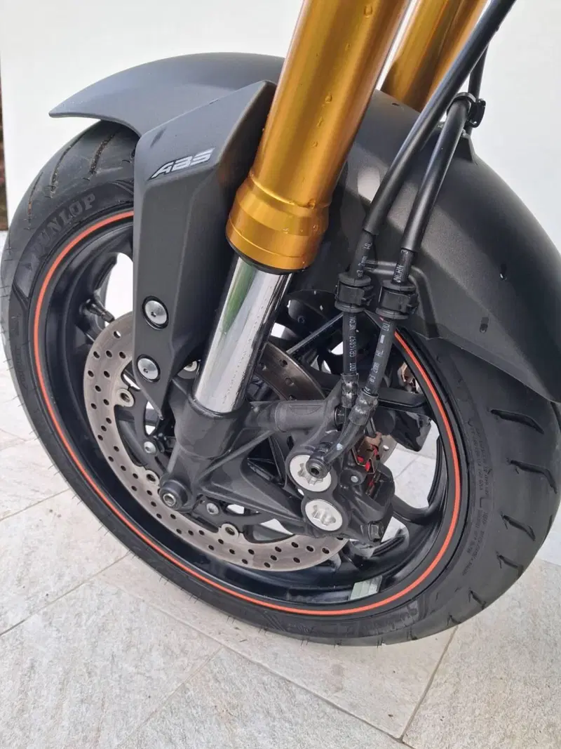 Yamaha MT-09 ABS (2013 - 15) (17)
