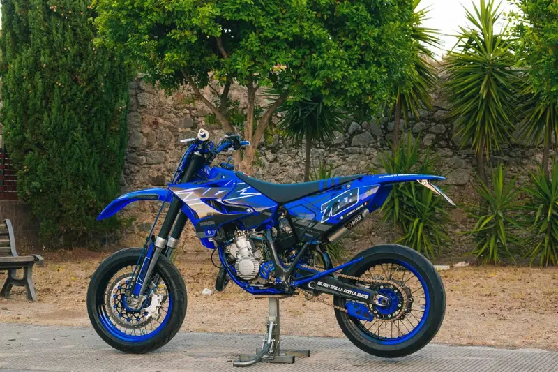 Yamaha YZ 125 (2004)