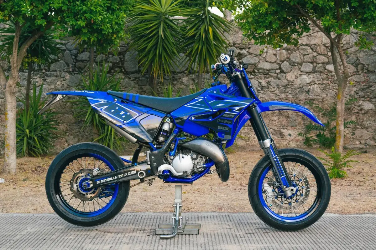 Yamaha YZ 125 (2004) (4)