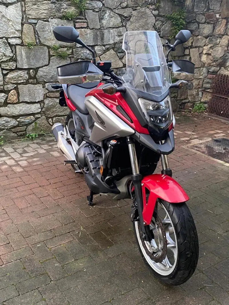 Honda NC 750 X DCT ABS (2016 -17) (2)