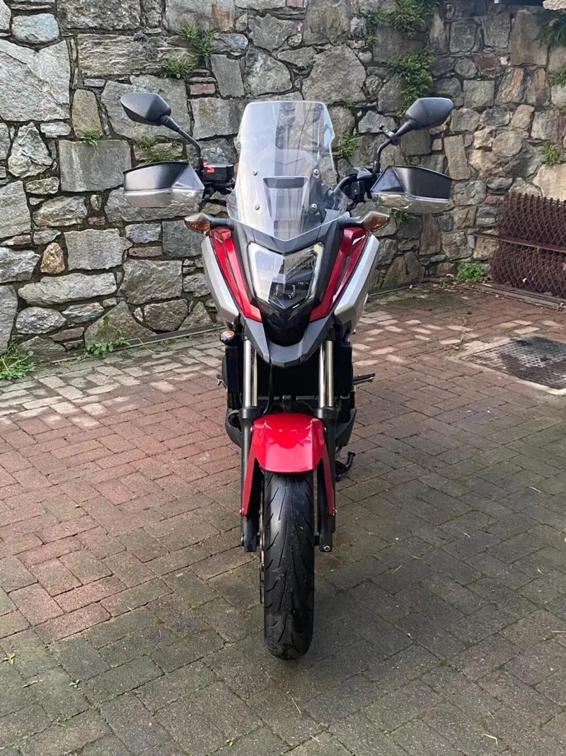 Honda NC 750 X DCT ABS (2016 -17) (3)