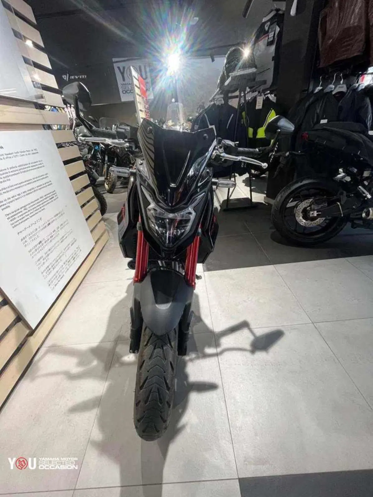 Honda CB 750 Hornet (2023 - 24) (2)