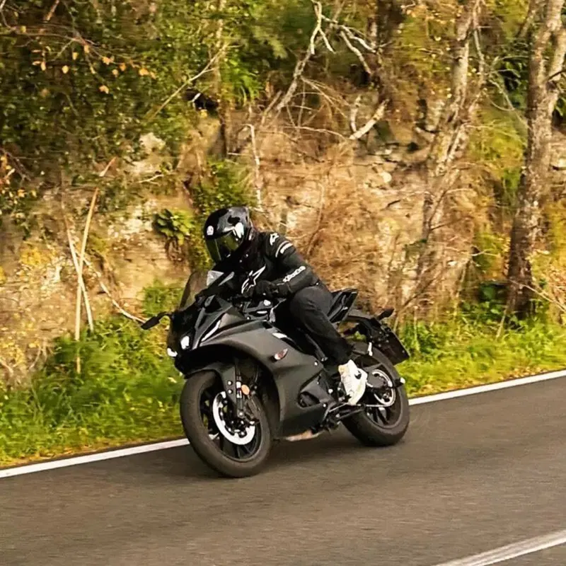 Yamaha YZF R125 (2023 - 26)