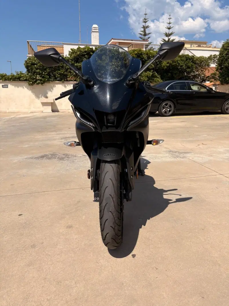 Yamaha YZF R125 (2023 - 26) (3)