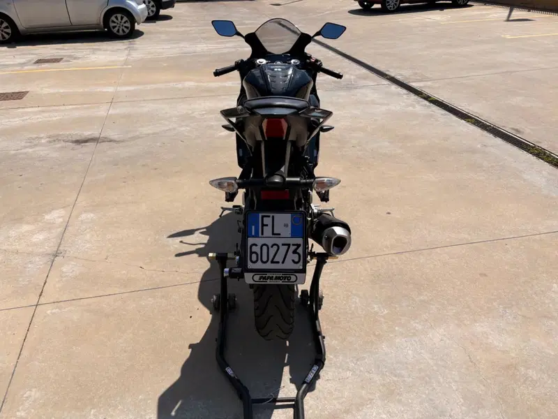 Yamaha YZF R125 (2023 - 26) (8)