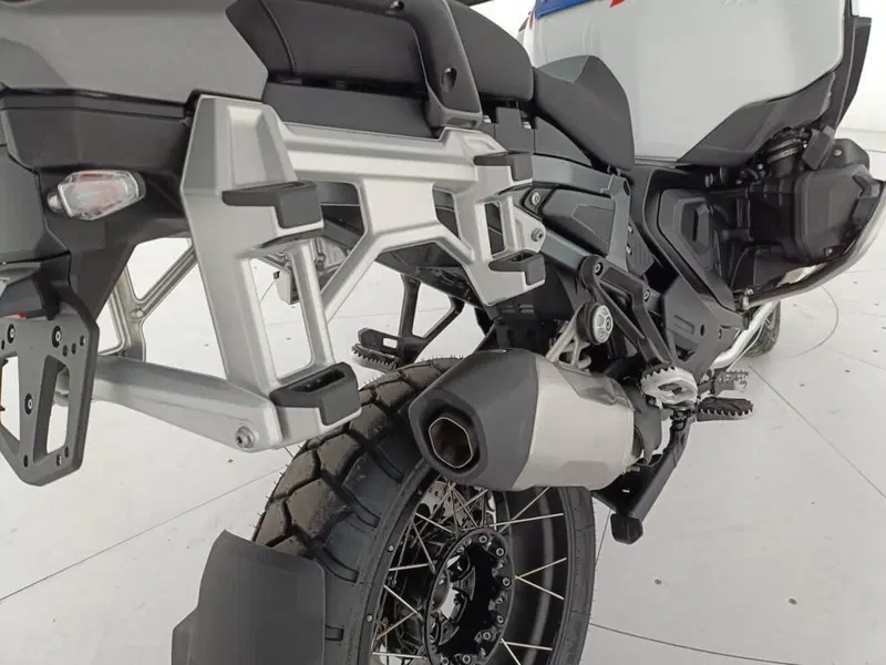 Bmw R 1300 GS Adventure Trophy (2025 - 26) (9)