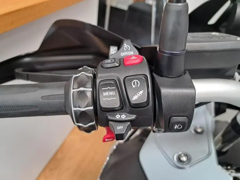 Bmw R 1250 GS Adventure (2021 - 24) (7)