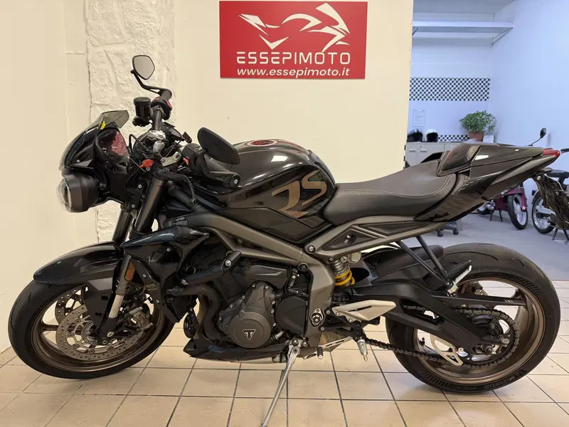Triumph Street Triple RS (2020 - 22) (2)