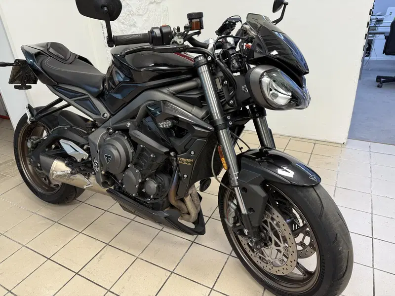 Triumph Street Triple RS (2020 - 22) (3)