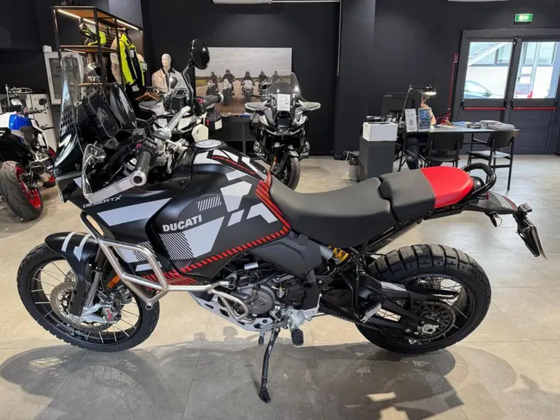 Ducati DesertX (2022 - 25) (5)