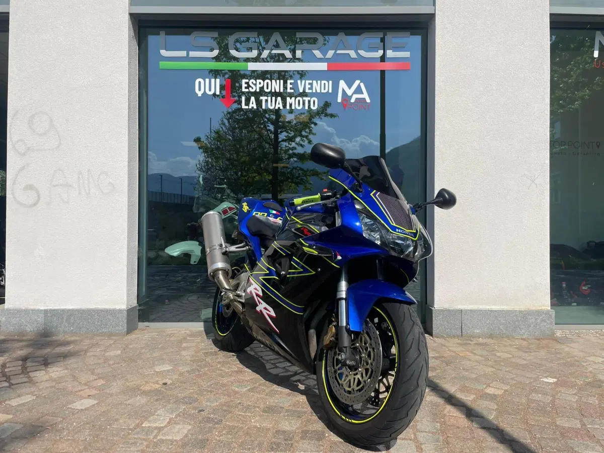 Honda CBR 900 RR Fireblade (2002 - 04) (2)