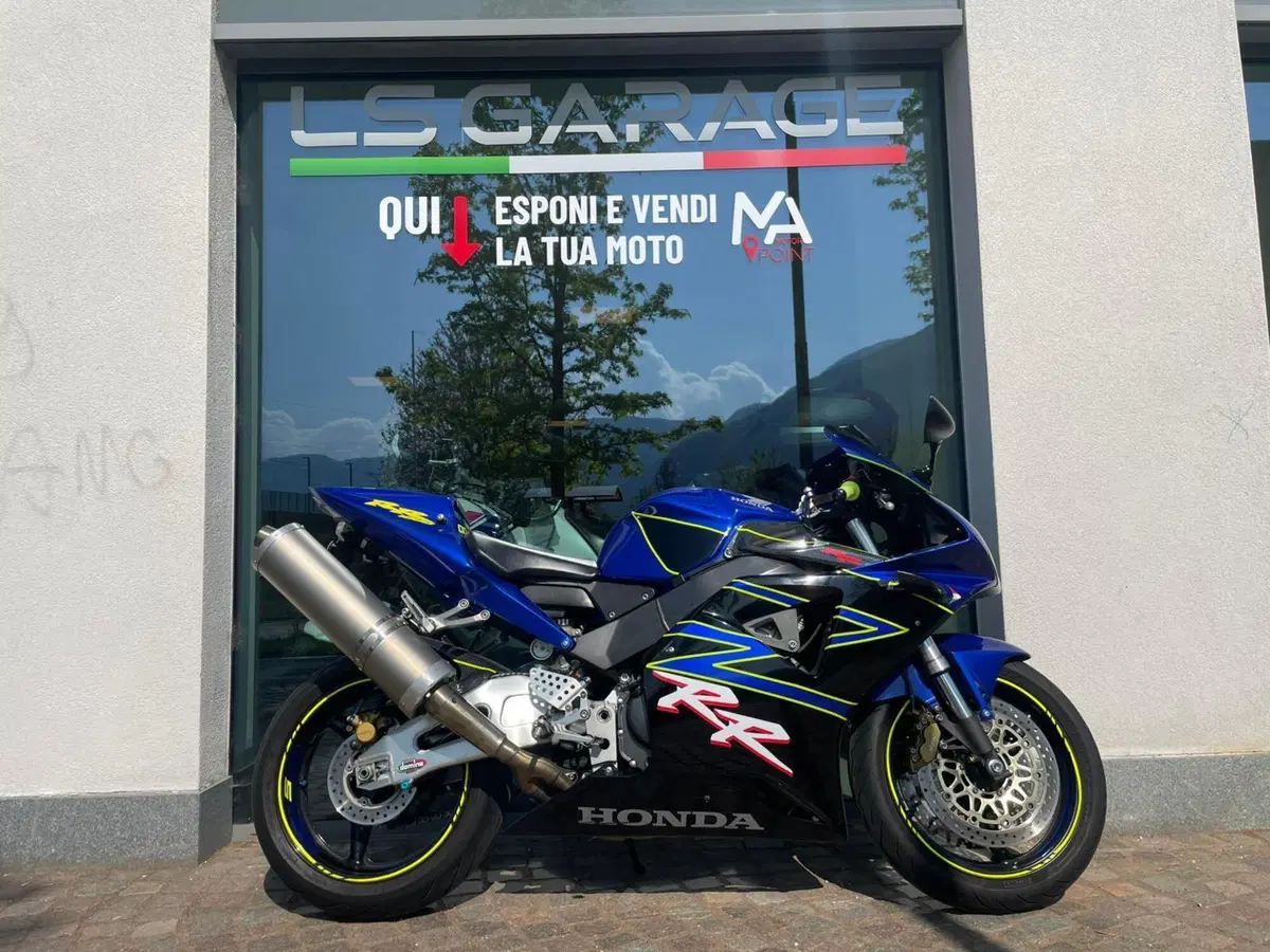 Honda CBR 900 RR Fireblade (2002 - 04) (3)