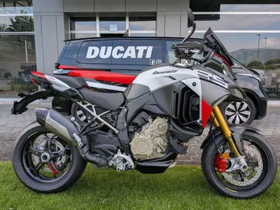 Ducati Multistrada V4 RS (2026) nuova