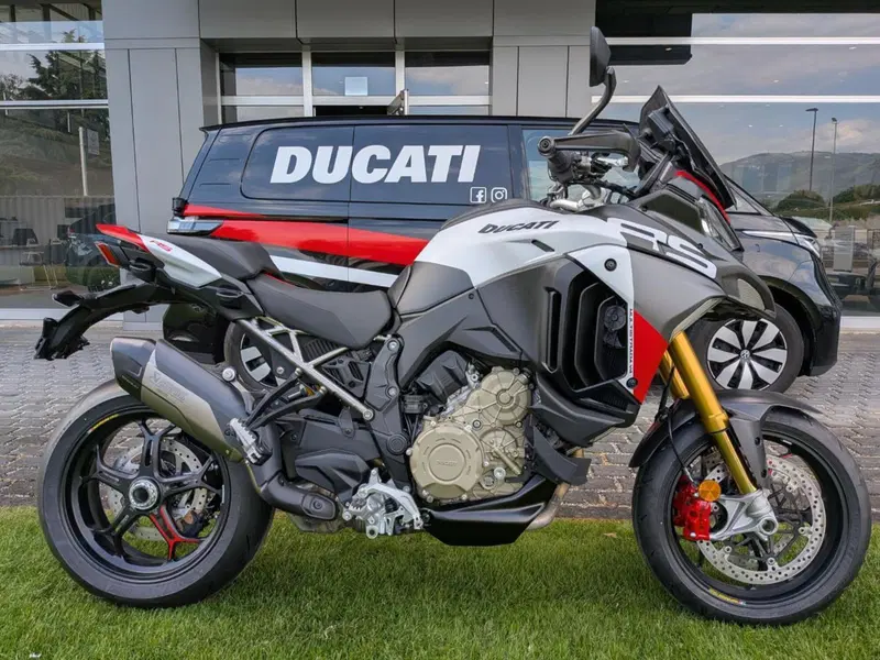 Ducati Multistrada V4 RS (2026)