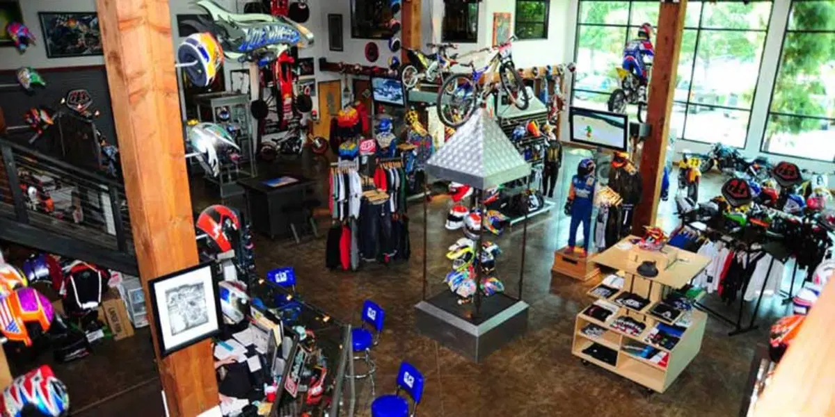 Troy Lee Designs: "Il motocross e l'arte sono la mia vita" (34)