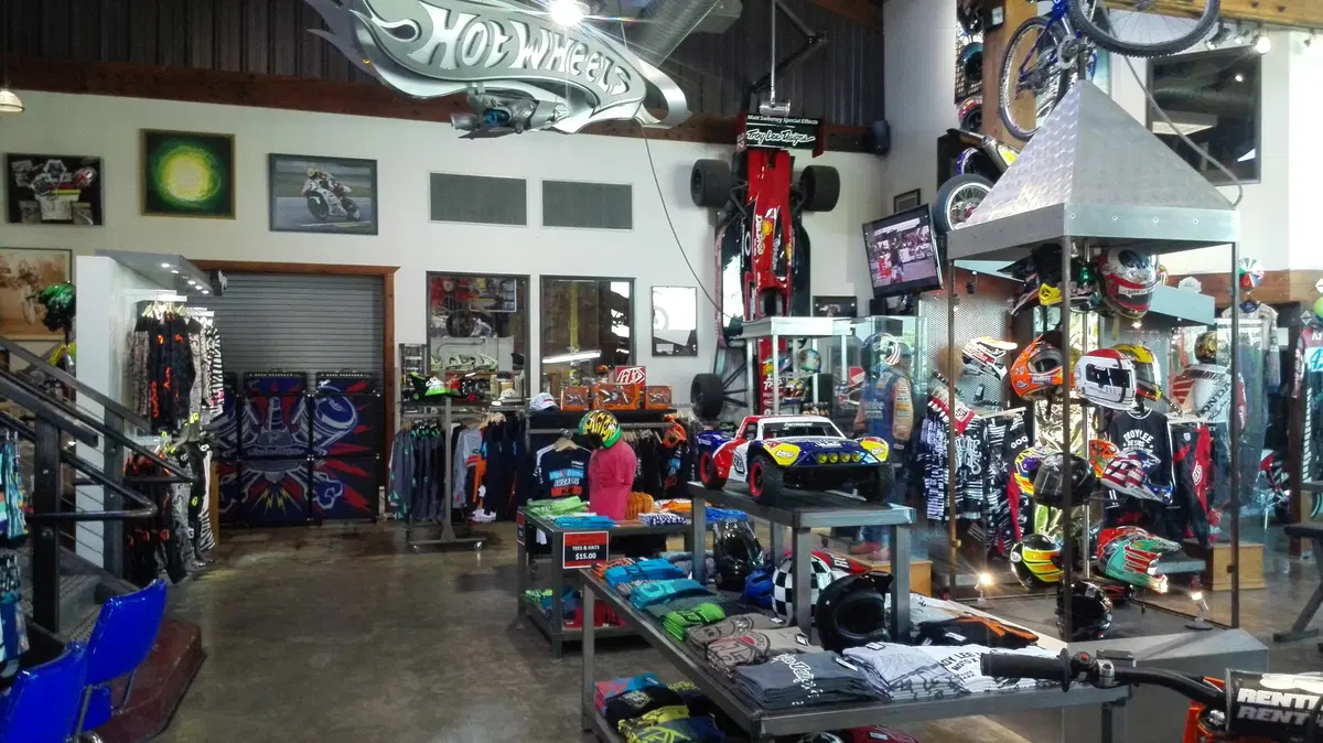Troy Lee Designs: "Il motocross e l'arte sono la mia vita" (15)