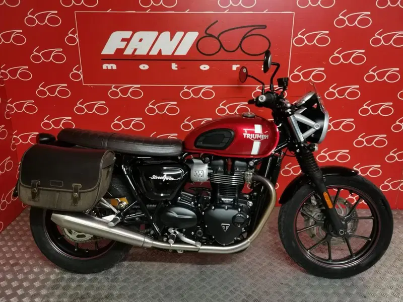 Triumph Street Twin 900 (2017 - 18)