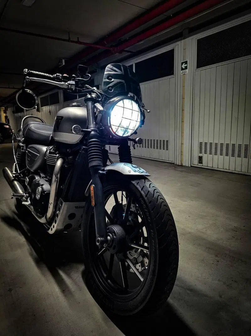 Triumph Street Twin EC1 Special Edition (2022 - 23) (4)