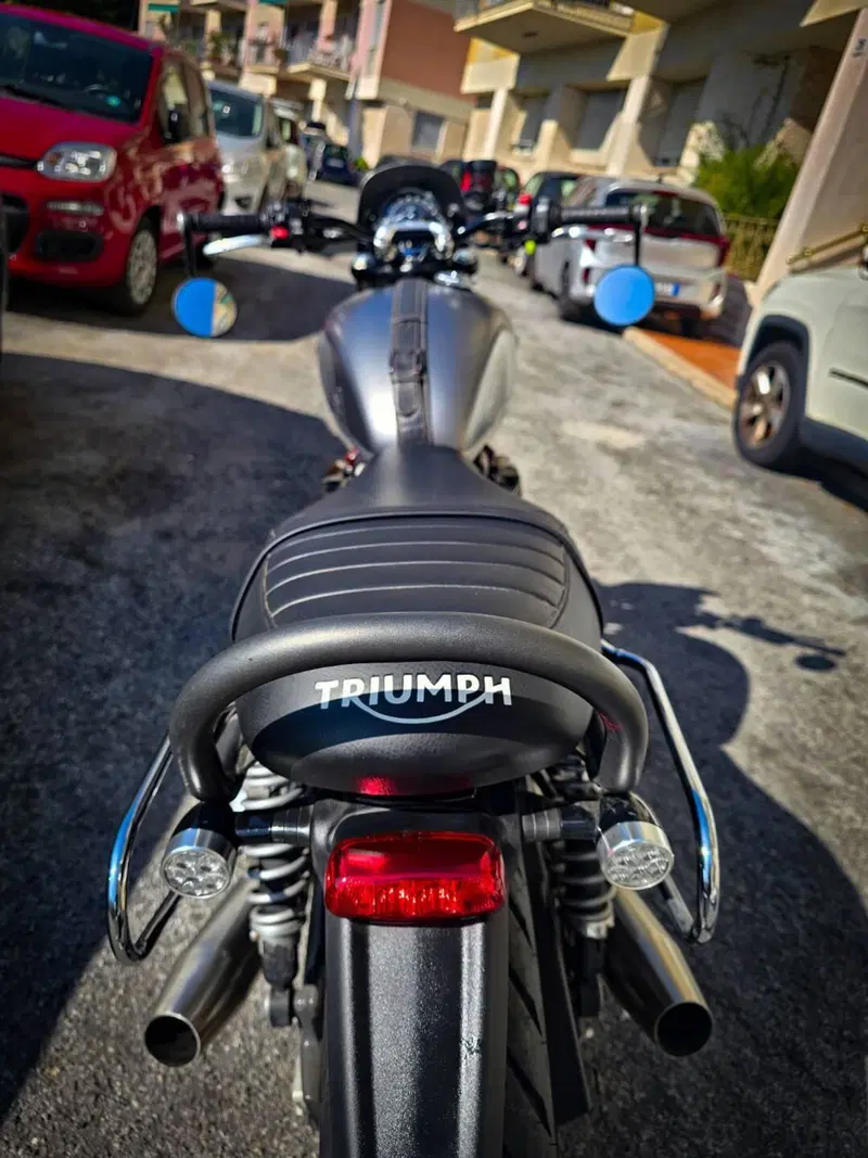 Triumph Street Twin EC1 Special Edition (2022 - 23) (9)